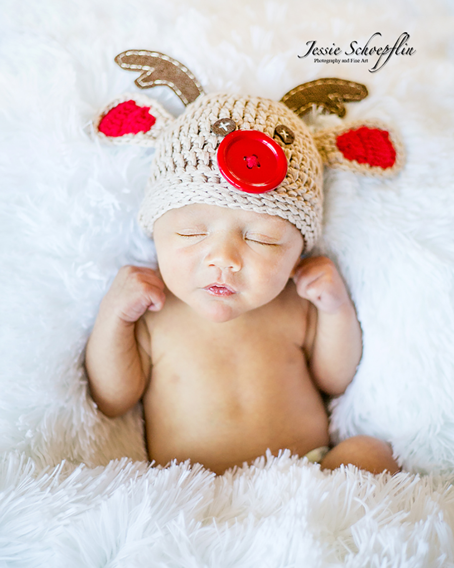 newborn-boy-in-reindeer-hat